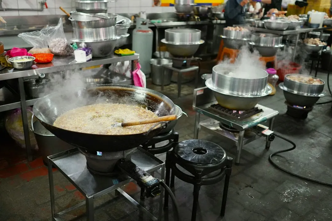 不粘锅涂层技术解析：太原欧福科技谈炒锅与煎锅的耐磨性差异正文配图 2